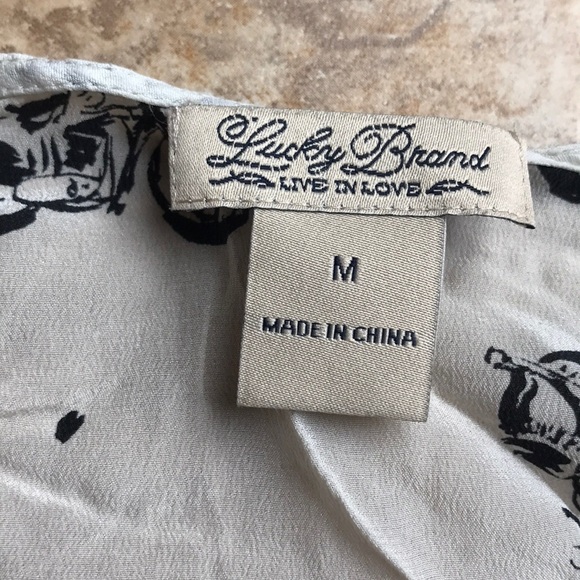 Lucky brand tank with motor cycles - Picture 4 of 4